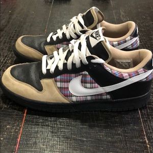 nike plaid dunks